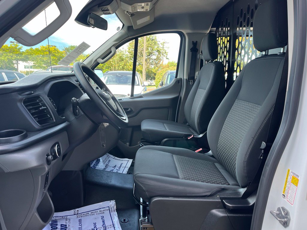 Used 2025 Ford Transit 250 Low Roof w/ Exterior Upgrade Package RWD image 15