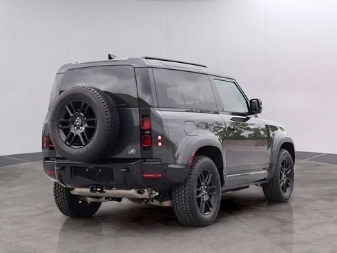 Used 2022 Land Rover Defender 90 X-Dynamic S AWD/4WD image 5