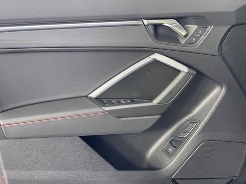 New 2025 Audi Q3 2.0T Premium Plus image 23