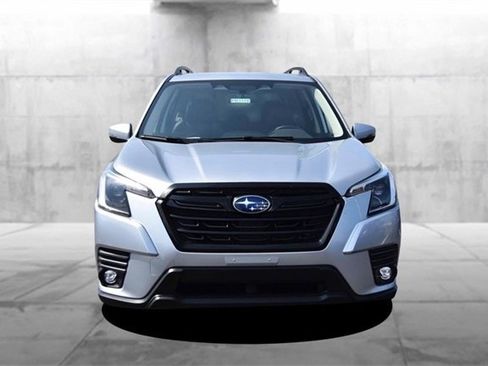 Used 2024 Subaru Forester Limited image 4