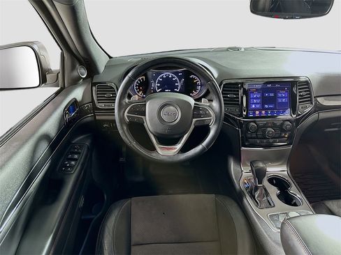 Used 2020 Jeep Grand Cherokee Trailhawk image 25