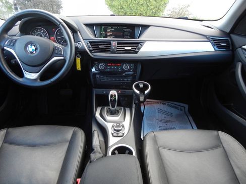 Used 2015 BMW X1 xDrive28i image 2