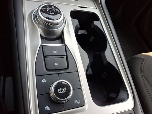 Certified 2023 Ford Explorer XLT AWD/4WD image 22
