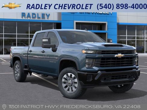 New 2026 Chevrolet Silverado 2500 Custom w/ Custom Value Package image 7