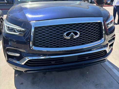 Used 2018 INFINITI QX80 image 5
