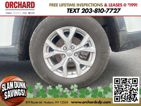 Used 2023 Jeep Grand Cherokee Limited image 9