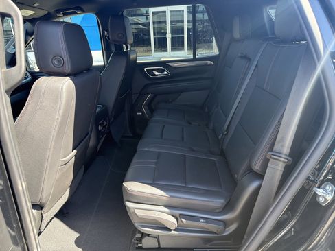 Used 2023 Chevrolet Tahoe RST w/ Sport Performance Package AWD/4WD image 12