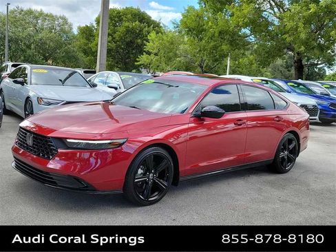 Used 2025 Honda Accord Sport image 4