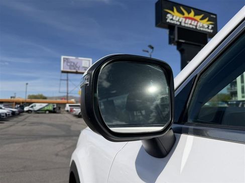 Used 2025 Kia Telluride S image 16