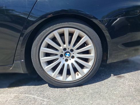 Used 2012 BMW 750Li RWD image 18