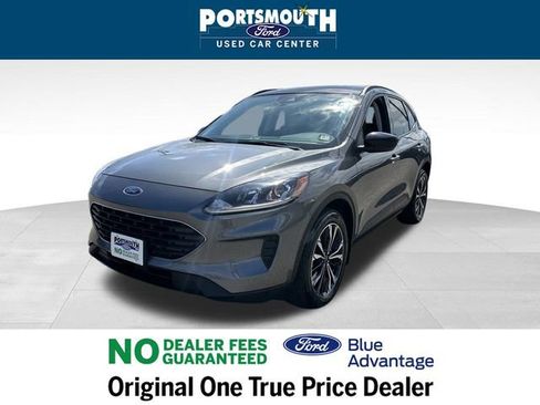 Certified 2022 Ford Escape SE w/ SE Sport Appearance Package image 28