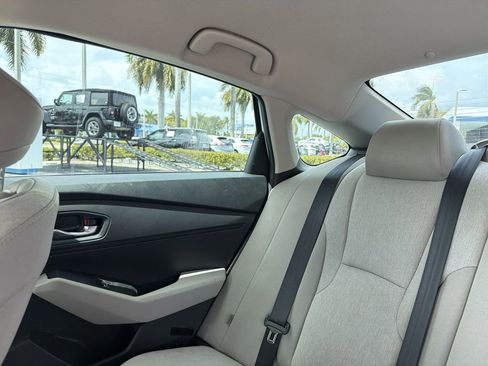 Certified 2024 Honda Accord EX image 22