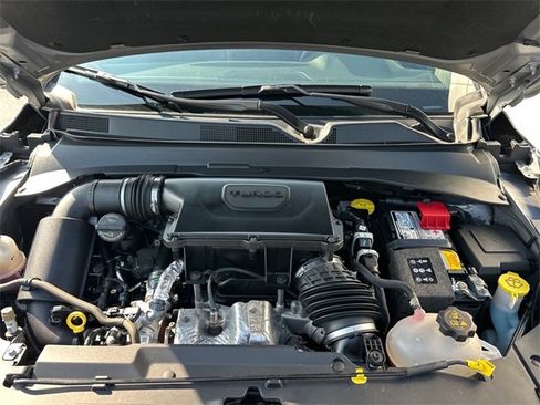 Used 2024 Jeep Compass Latitude image 26