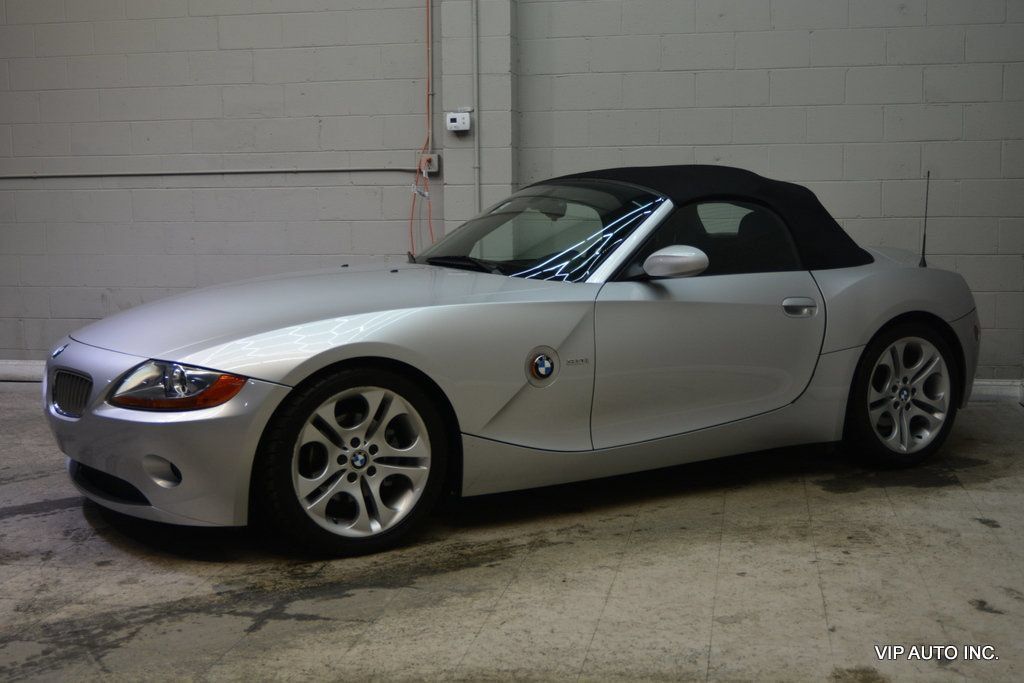 Used 2003 BMW Z4 3.0i RWD image 24