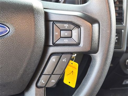 Used 2022 Ford F250 XLT w/ FX4 Off-Road Package image 28