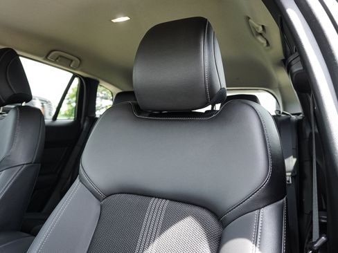 Used 2025 MAZDA CX-50 AWD 2.5 S w/ Select Package image 16