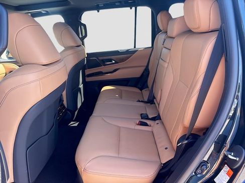 New 2026 Lexus LX 600 4WD w/ Premium Package image 22