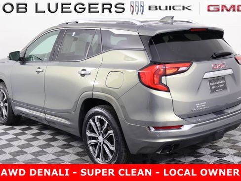 Used 2018 GMC Terrain Denali w/ Comfort Package image 5