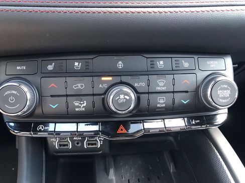Used 2026 Dodge Durango GT AWD/4WD image 28
