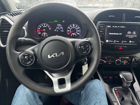 Used 2022 Kia Soul LX w/ Technology Package image 21