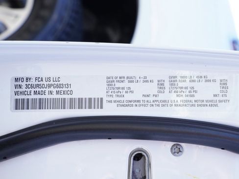 Used 2023 RAM 2500 Big Horn w/ Level 1 Equipment Group image 30