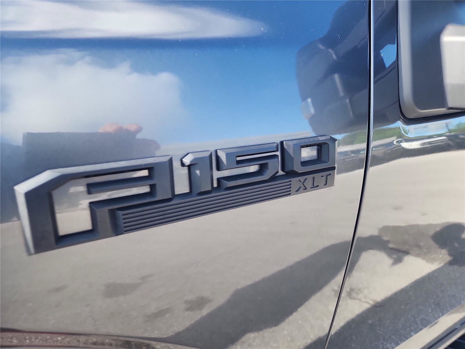Used 2017 Ford F150 XL w/ Equipment Group 101A Mid AWD/4WD image 10