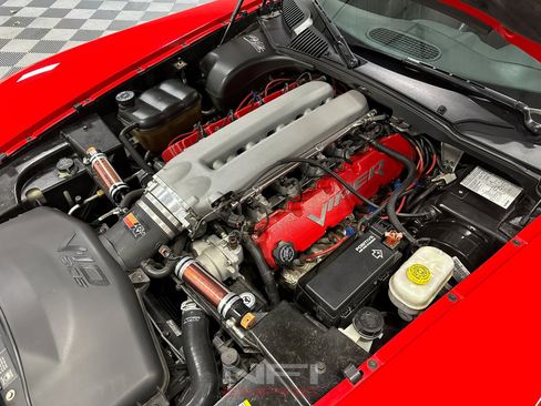 Used 2004 Dodge Viper SRT-10 image 47