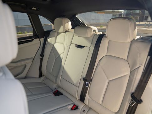 New 2026 Porsche Macan S AWD/4WD image 24