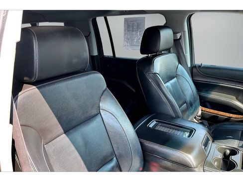 Used 2016 Chevrolet Suburban LT AWD/4WD image 25