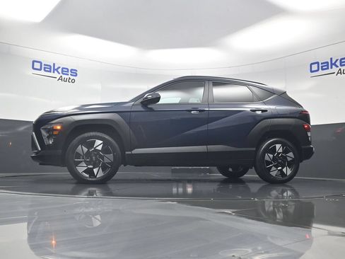 Used 2024 Hyundai Kona SEL AWD/4WD image 41