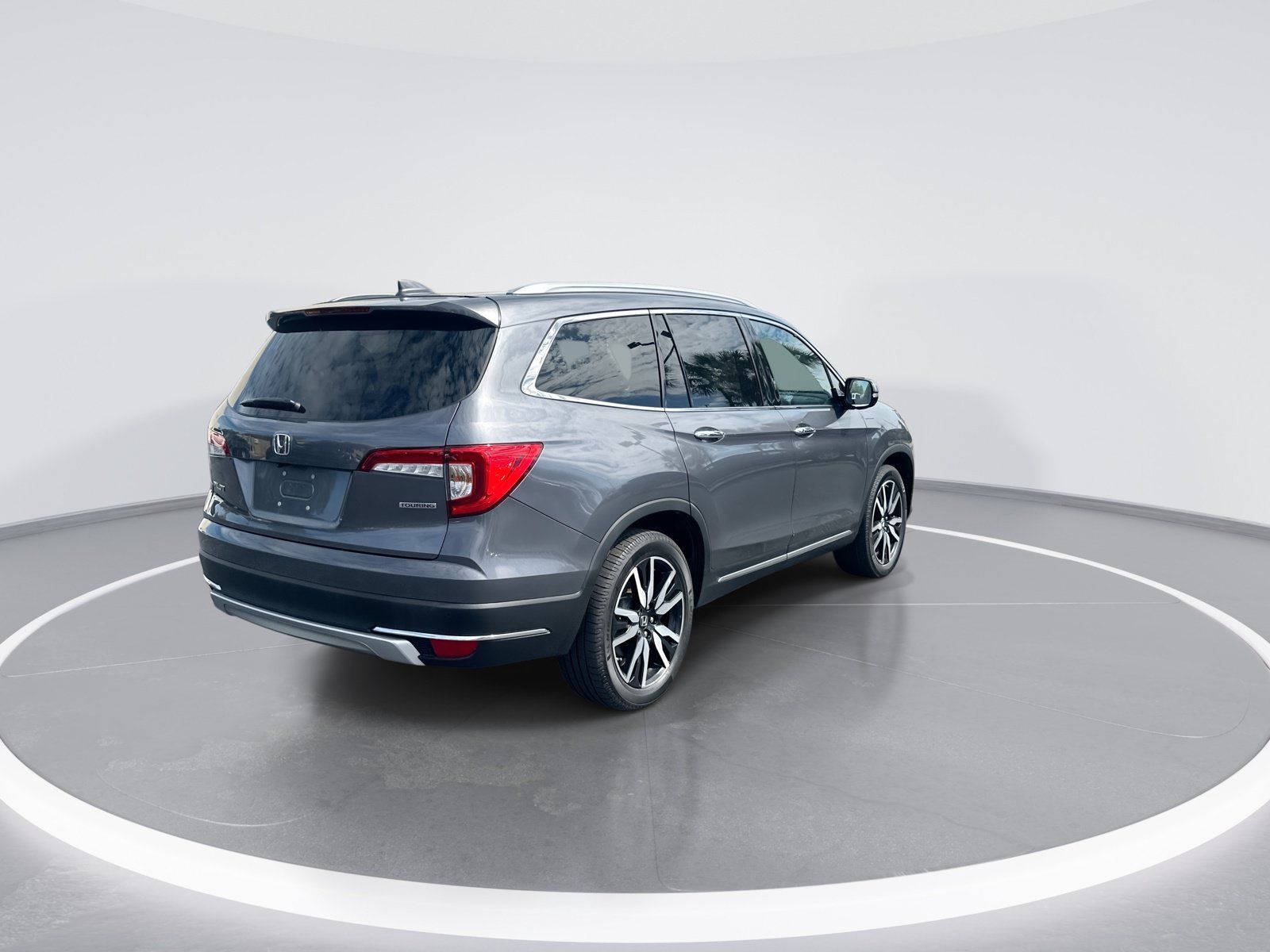 Used 2022 Honda Pilot Touring image 9