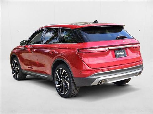 New 2024 Lincoln Corsair Reserve w/ Equipment Group 202A image 8