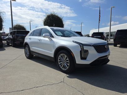 Certified 2025 Cadillac XT4 Premium Luxury w/ Cold Weather Package