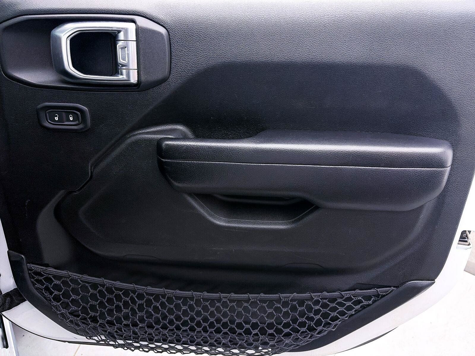 Used 2019 Jeep Wrangler Unlimited Rubicon AWD/4WD image 32
