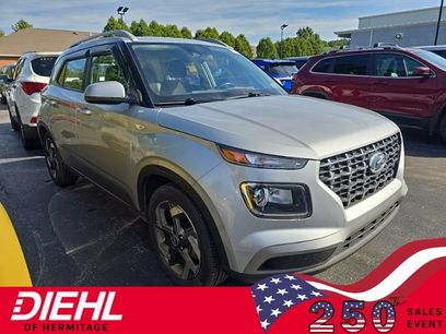 Used 2022 Hyundai Venue SEL
