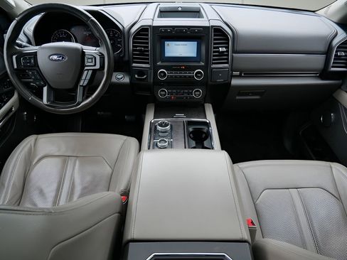 Used 2018 Ford Expedition Limited AWD/4WD image 14