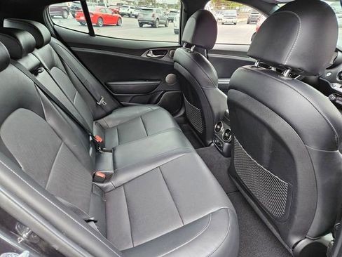 Used 2021 Kia Stinger GT1 image 18
