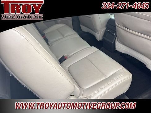 Used 2013 Ford Explorer XLT image 15
