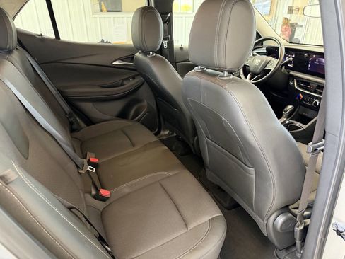 Used 2024 Buick Encore GX Preferred FWD image 26