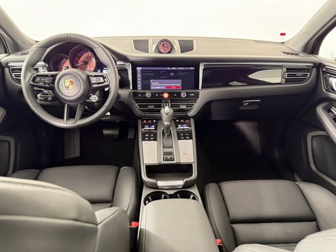 New 2026 Porsche Macan S image 18