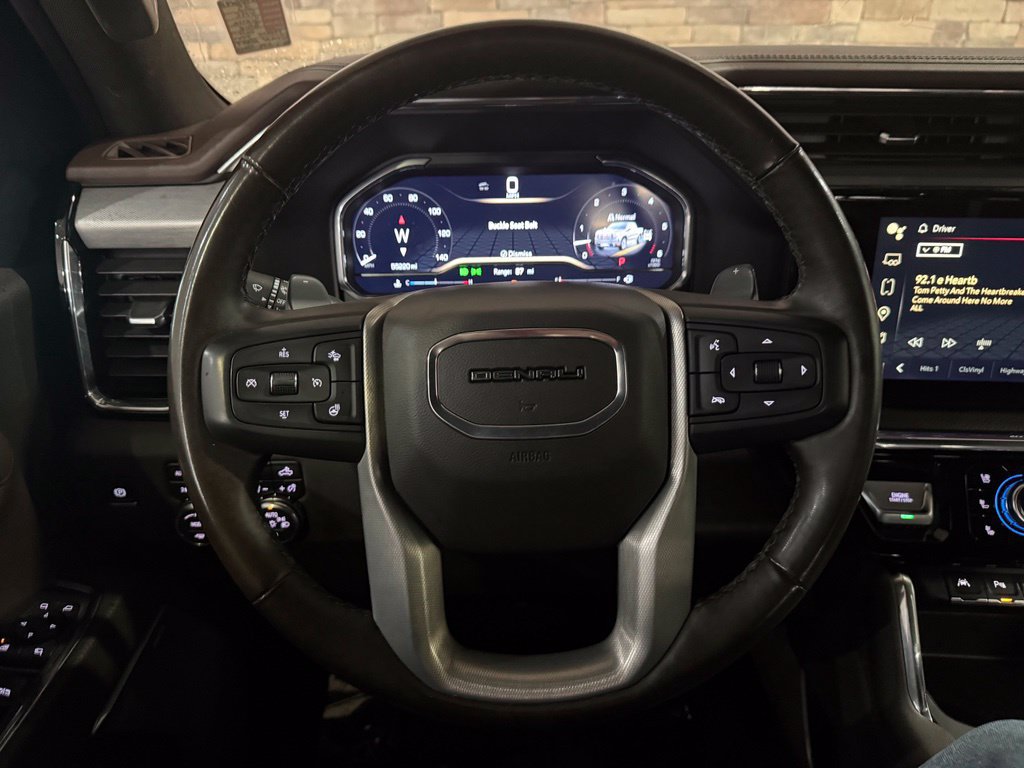 Used 2025 GMC Sierra 1500 Denali AWD/4WD image 17