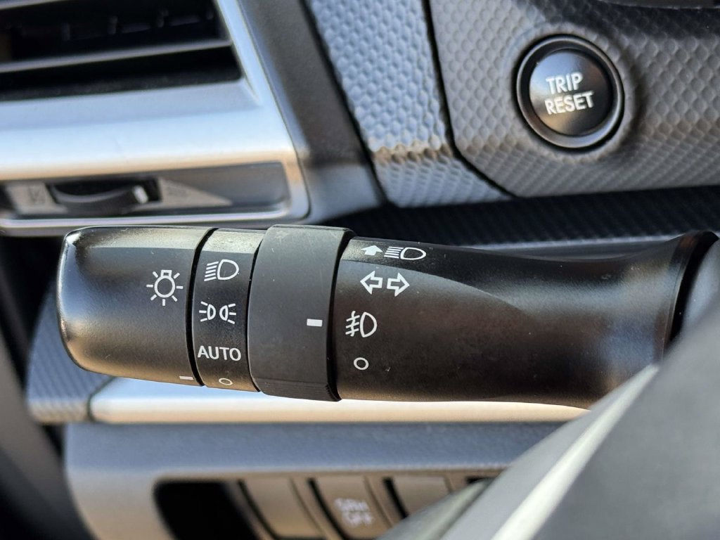 Used 2023 Subaru Forester Premium AWD/4WD image 26