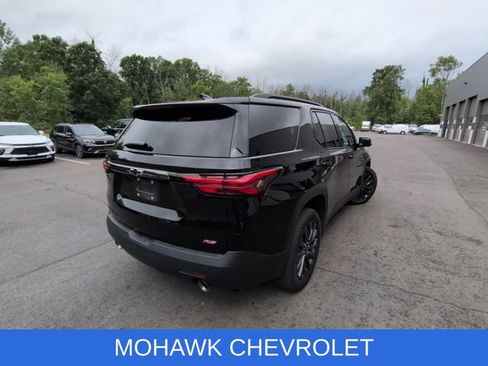 Used 2023 Chevrolet Traverse RS AWD/4WD image 4