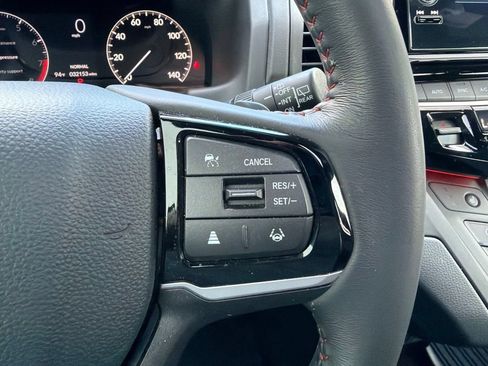 Used 2025 Honda Odyssey Sport-L image 64