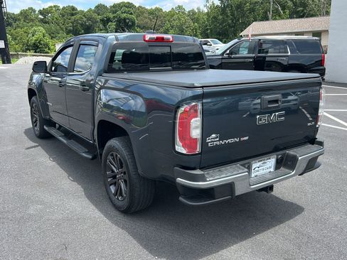Used 2020 GMC Canyon SLE w/ Elevation Edition RWD image 3