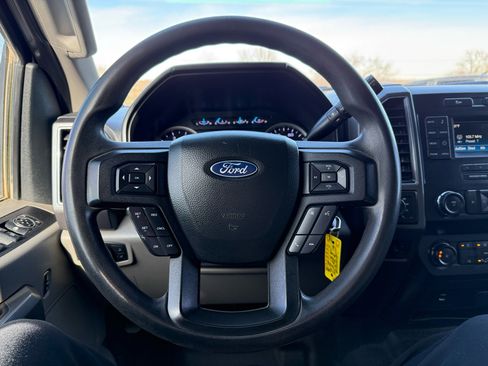 Used 2019 Ford F250 XLT w/ XLT Value Package image 19