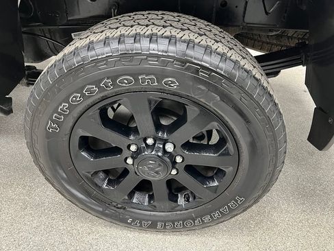Used 2025 RAM 3500 Laramie AWD/4WD image 17