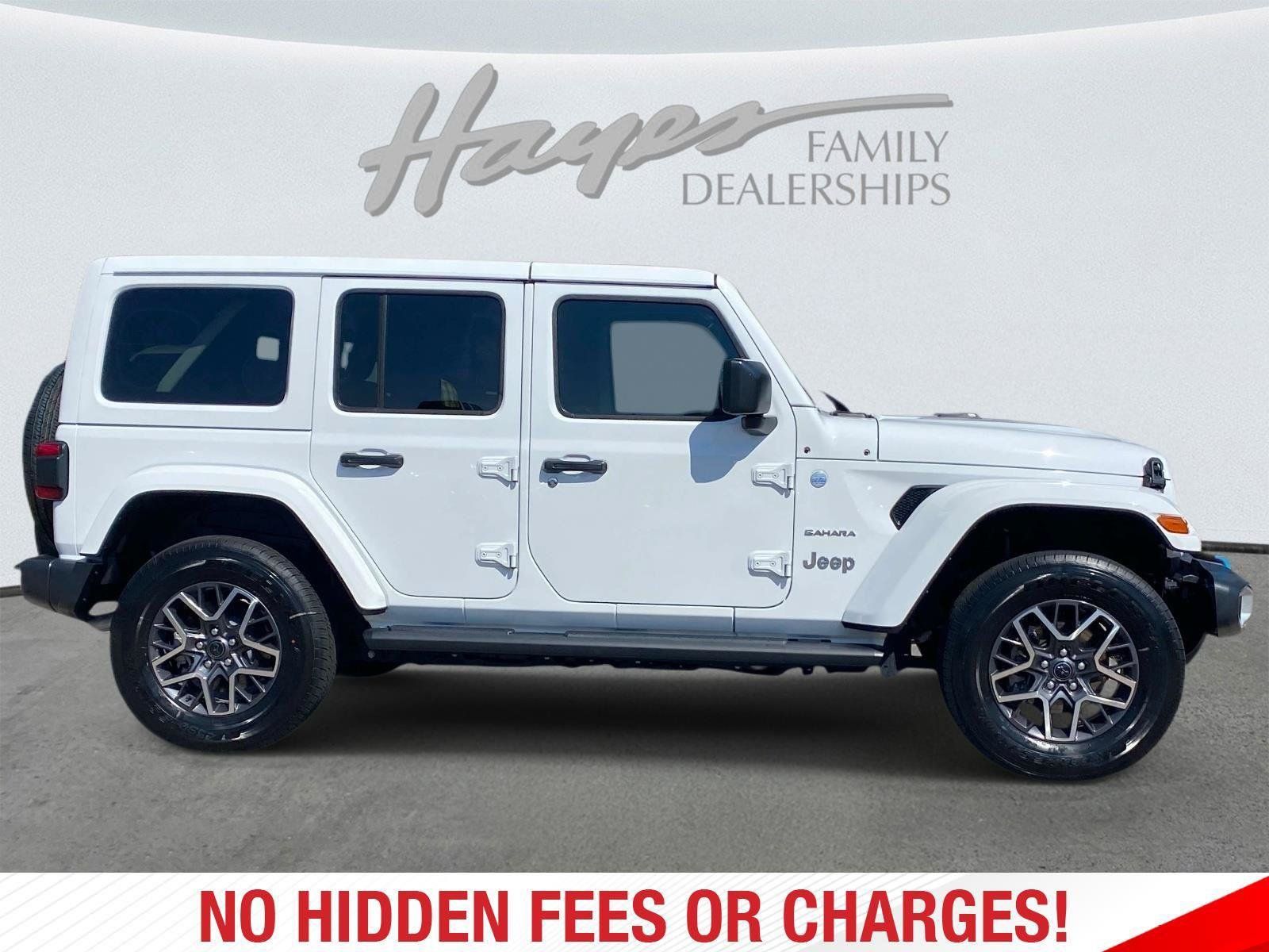 Used 2024 Jeep Wrangler Unlimited Sahara w/ Safety Group AWD/4WD image 2