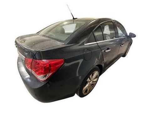 Used 2013 Chevrolet Cruze LTZ FWD image 5