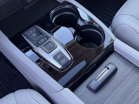 Used 2016 Honda Pilot Elite image 19